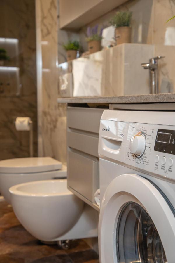 Comfort Apartament 21 ドゥラス エクステリア 写真